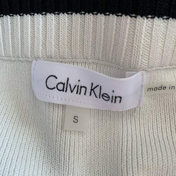 Calvin Klein white skirt with black stripes - Picture 2 of 4